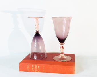 2er Set Vintage Mikasa Gut Amethyst und Pink Kelche, Kristallgläser, Vintage Glaswaren