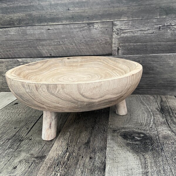 Wooden round bowl with legs - rustic -natural - farmhouse or boho
