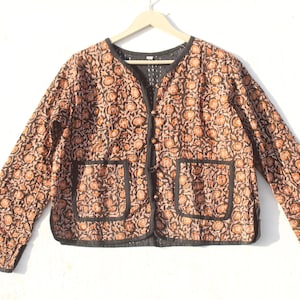 Vintage Reversible Kantha Jacket: Recycled Cotton Short Coat