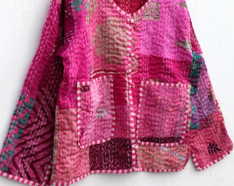 Rosa Patchwork Kantha Jacke: Handgemachter Boho Wendemantel