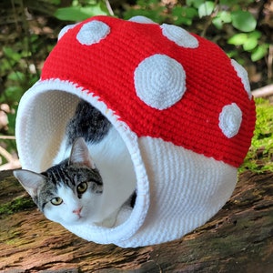 Cat Mushroom House Crochet PDF Pattern