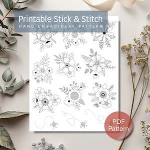 Puede incluir: Patrón de bordado a mano imprimible de pegar y coser con nueve diseños florales con abejas. El patrón está etiquetado como "Patrón PDF".