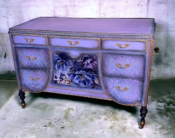Beautiful Lilac Dresser
