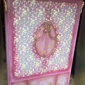 SOLD****can be replicated