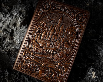 Character Notebook Journal Ring Binder for D&D 5e - 3 Campaign Setups, Faux Leather Castle Design, Refillable RPG Character Binder
