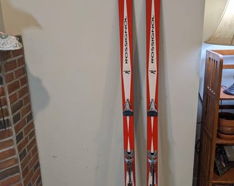 Vintage Skis - Rossignol Olympique. Beautiful, Bold Graphics
