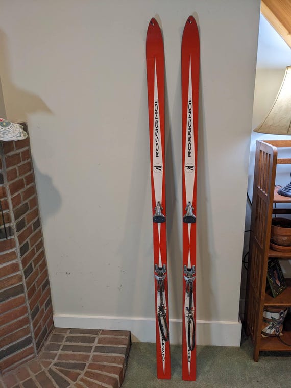 Vintage Skis - Rossignol Olympique. Beautiful, Bold Graphics