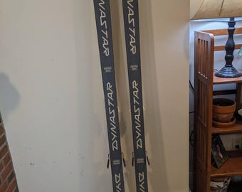 Skis DYNASTAR Supra Carbon Sport Series 99. Salomon 747 Bindings