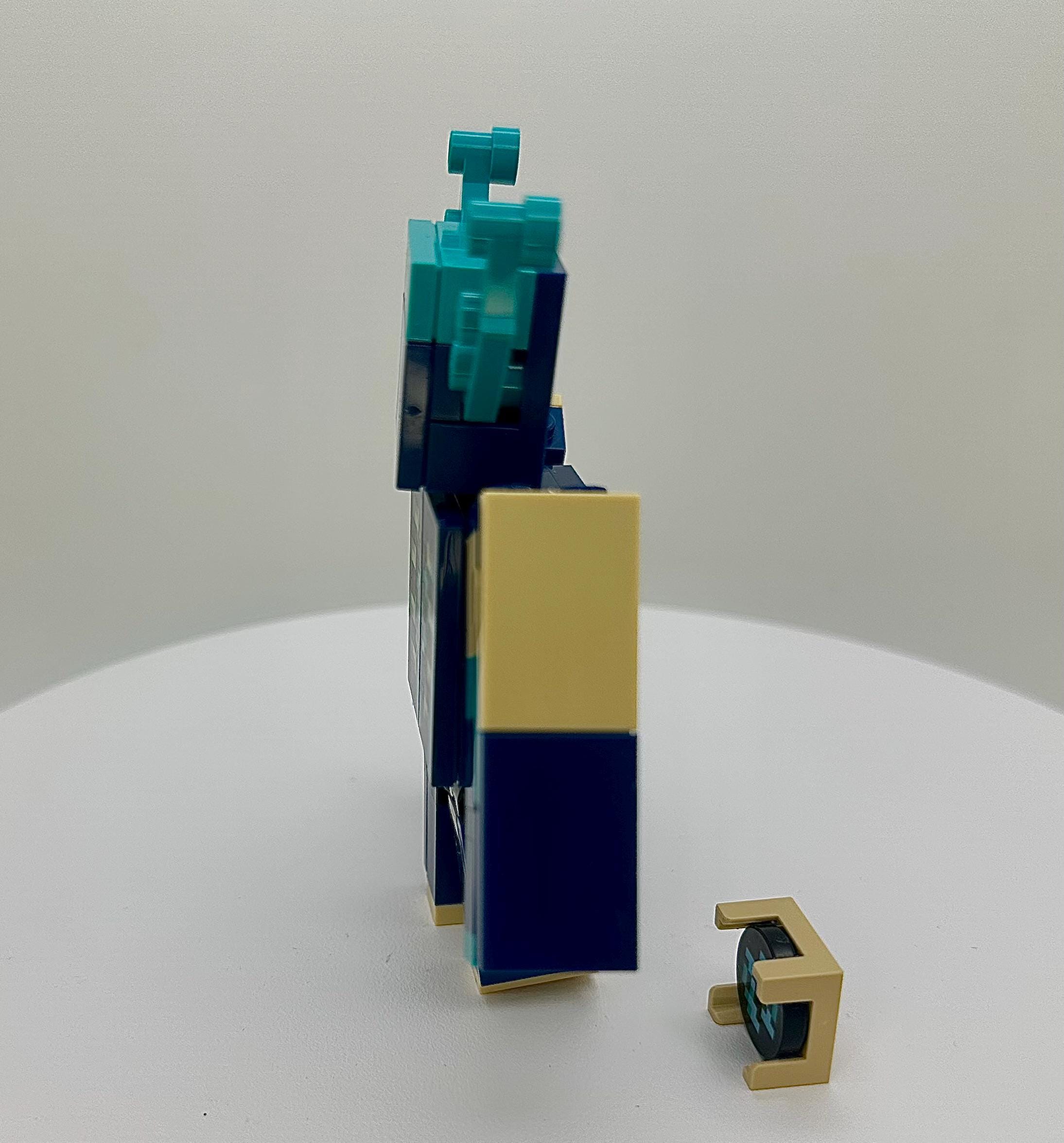 Warden and Sculk Shrieker LEGO ® Minecraft Brick-built Monster. - Etsy