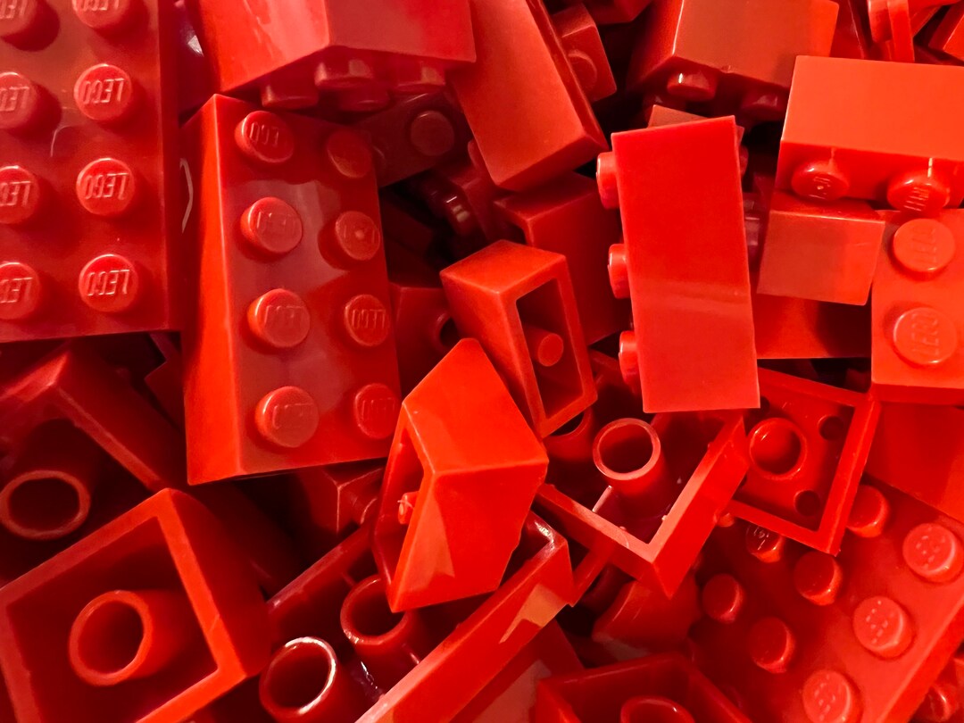 One Pound Red Genuine LEGO ® Random Assortment Bulk Pack