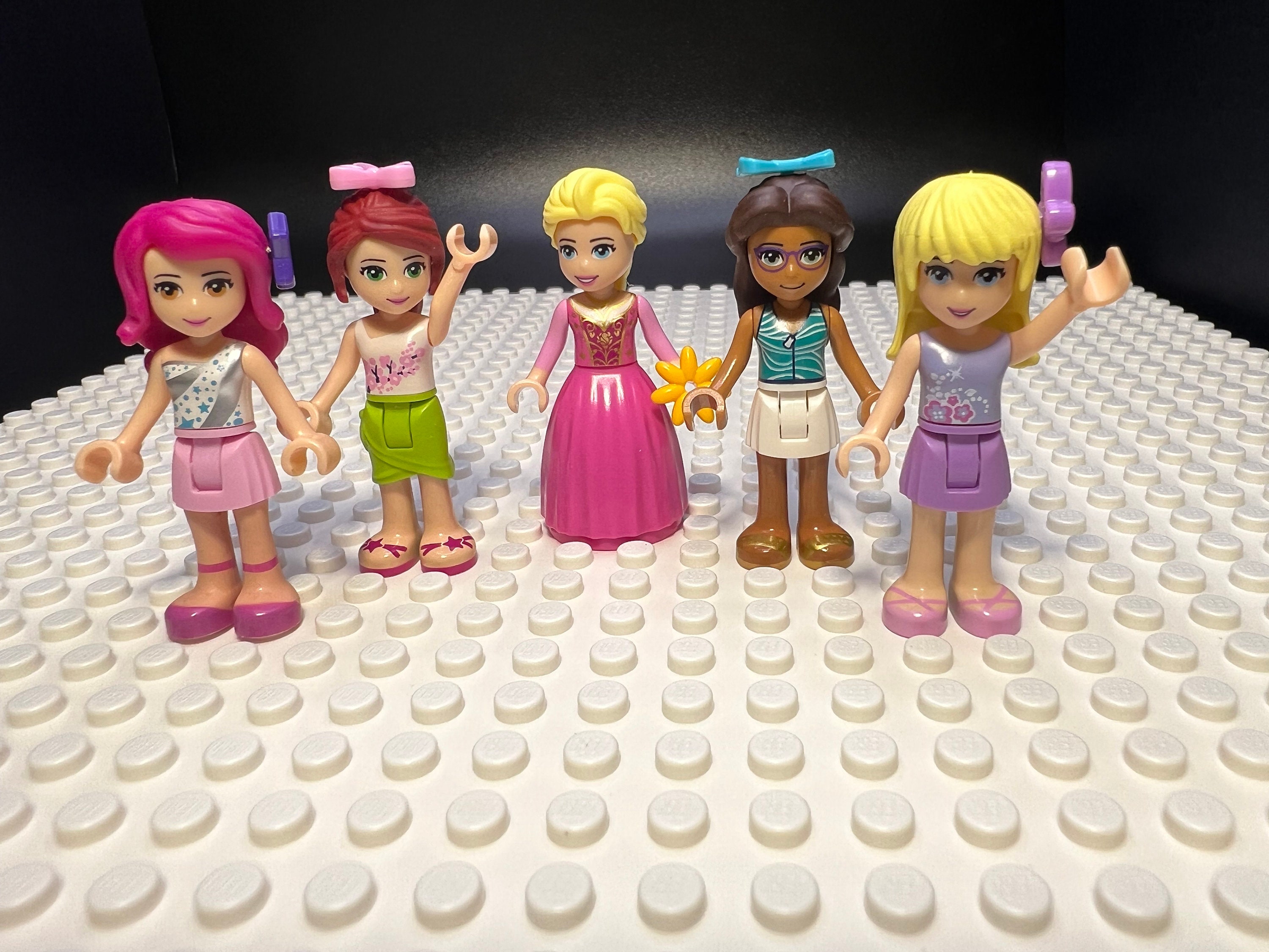 LEGO® 5 Pack Friends Girls Minifigures. 