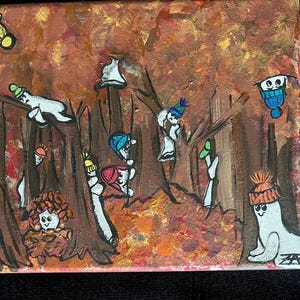 Könnte beinhalten: Ein Acrylgemälde zeigt eine skurrile Waldszene mit cartoonartigen Figuren, die bunte Hüte tragen. Der Hintergrund zeigt Herbstlaub in Braun-, Orange- und Gelbtönen. Die Figuren sind weiß mit schwarzen Umrissen, was einen spielerischen Touch verleiht.