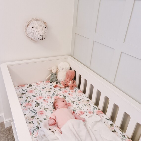 Girls cot online bed sheets