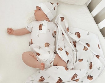 Baby Boy Bodysuit Short Sleeves Babygrow Newborn Vest / Baby Shower Gift / Baby Arrival Outfit / Newborn Baby Clothes  With Bear Animals