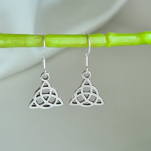 Silver celtic knot earrings with sterling silver earring hooks. Hypoallergenic.Gift for her