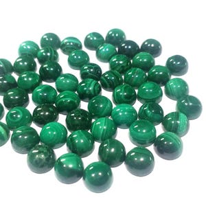 AAA+ Natural Engaging Malachite Round Cabochon Gemstone Calibrated Loose Gemstone 3mm To 30mm Jewelry Making