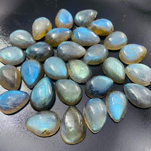 Cabujón de labradorita azul fuego en forma de pera: piedra preciosa suelta natural, para joyería (de 3 x 5 mm a 18 x 25 mm)