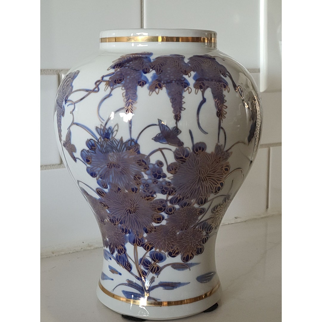 VTG Kutani Satsuma Vase Toyo Japan Grand Millennial Porcelain Etsy