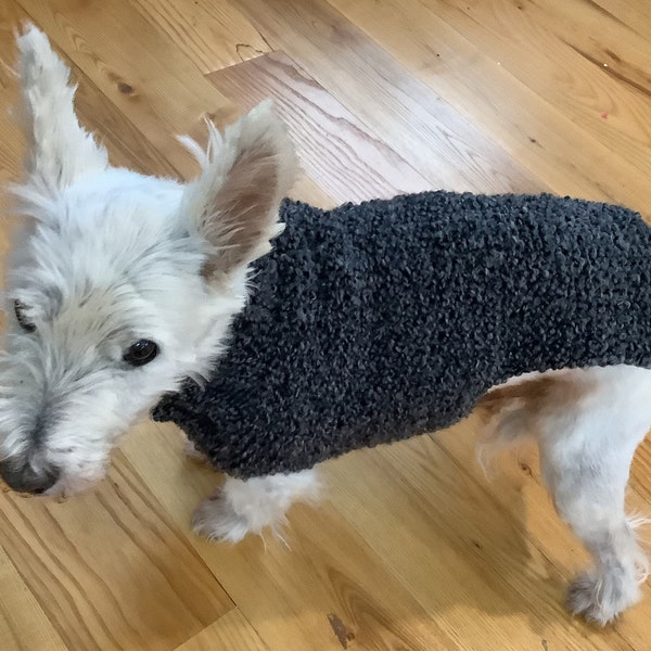 Dog Sweater Loom Knit Pattern Easy Beginner Level Instructions with Step-by-Step Pictures