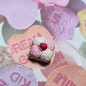 Handmade Sponch Cookie Pin / Mexican Sweets Pin / Food themed pin