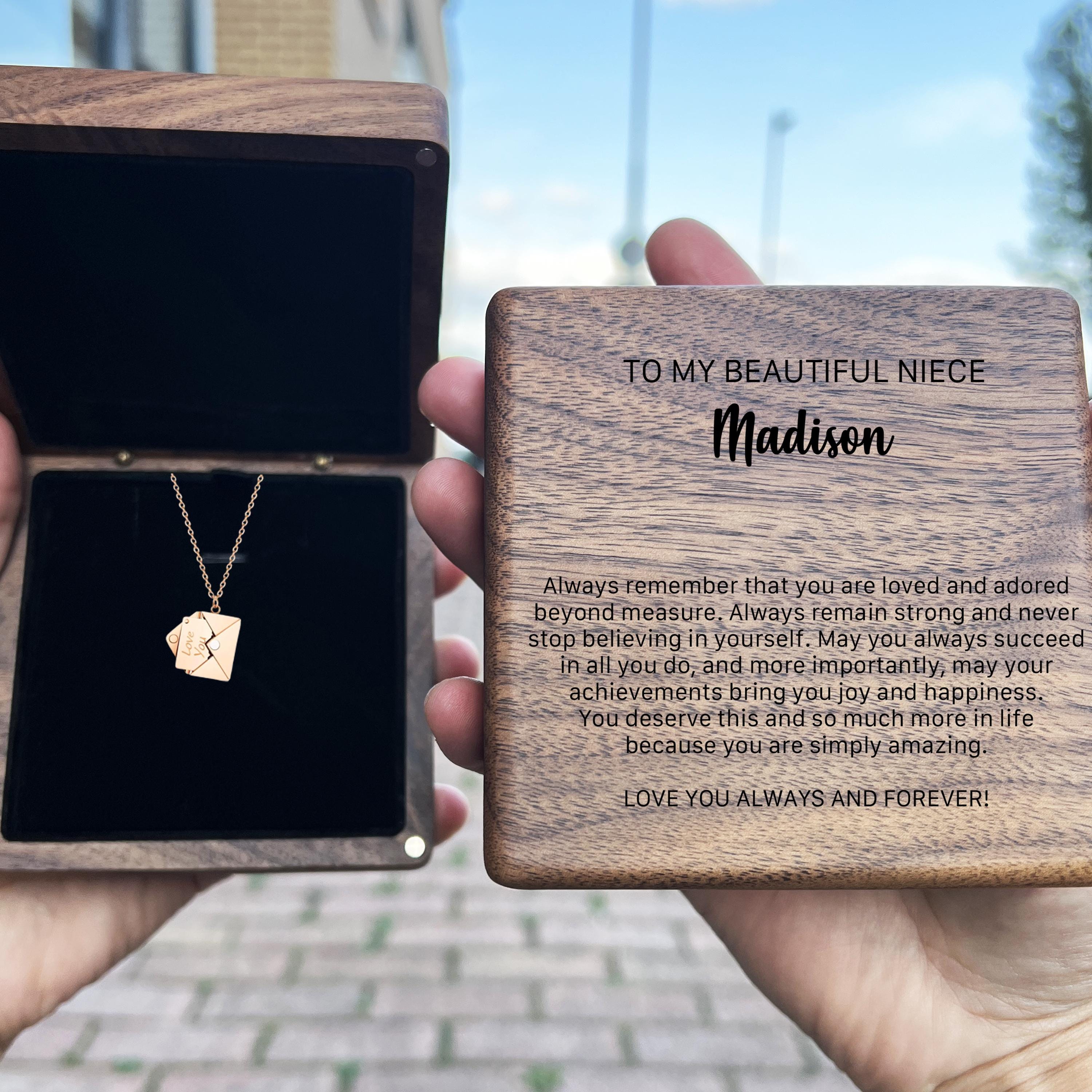 Prasacco Regalo di compleanno per le sue ragazze, donne, ragazzi, sorella, figlia, nipote, nipote, amici, portachiavi ispiratore, idea regalo