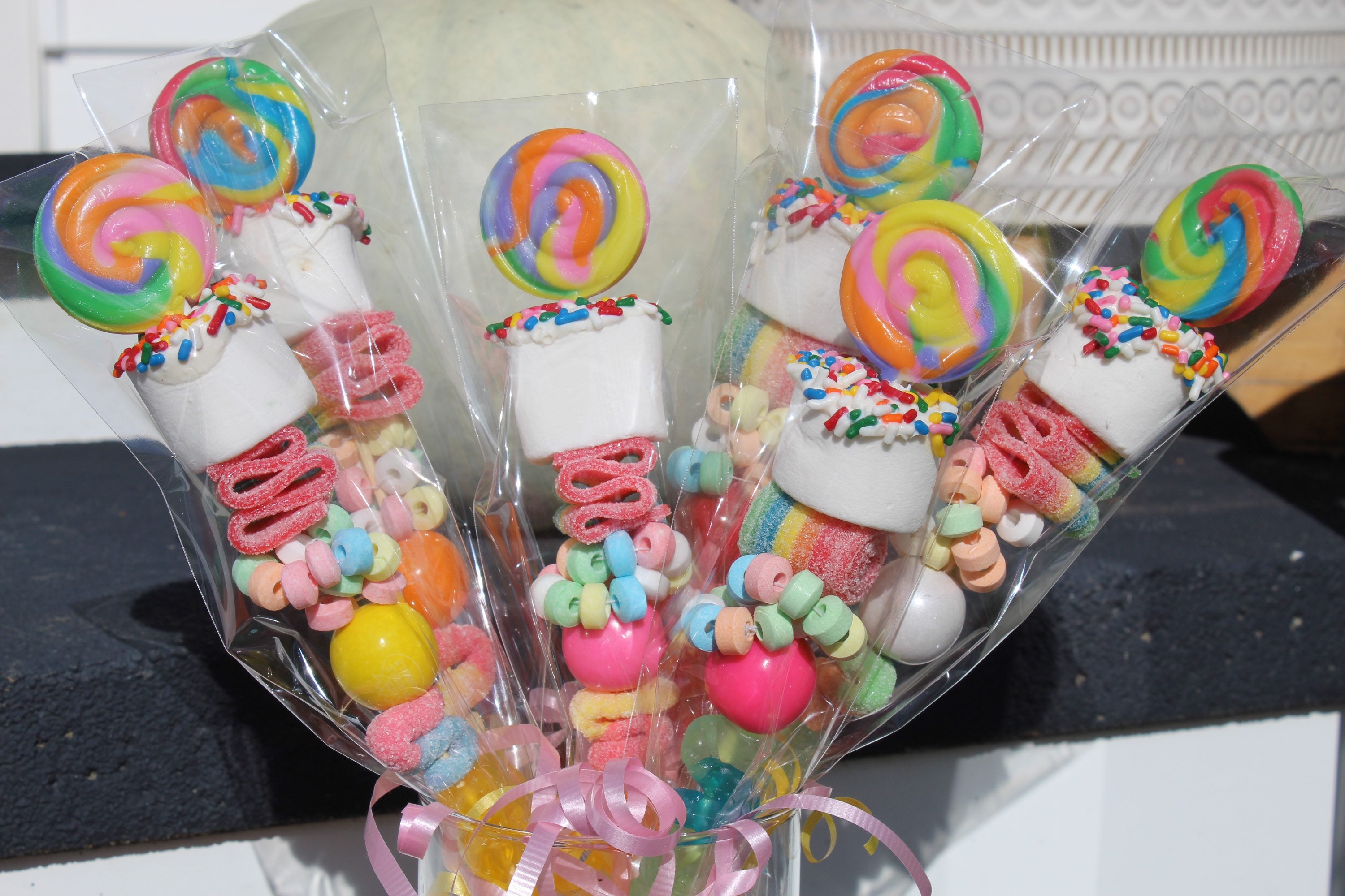 30 broches de bonbons sucette saupoudrées d'anniversaire Fabriquées à la  main dans le Maine Fête d'anniversaire, cadeaux de naissance/douche nuptiale,  enterrement de vie de jeune fille, Saint-Valentin -  Canada