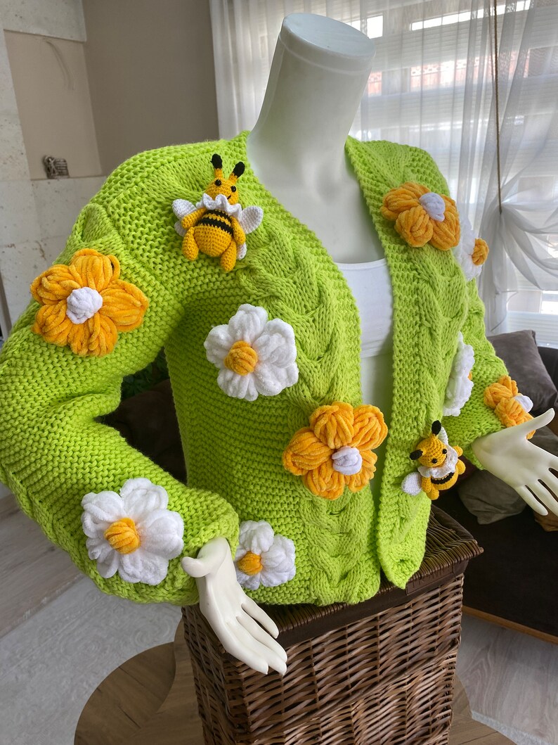 Crop Bee Knit Cardigan, Neon Green Cardigan, Green Oversize Cardigan, Handmade Sweater, Knit Bloom Cardigan, Bee White Flower Jacket, gift
