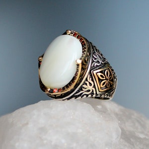 White Mother of Pearl Gemstone Men&#39;s Ring, Valentine&#39;s Gift for Men, Crown Style Rings for Men