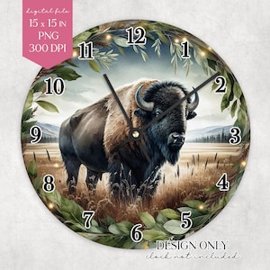 Pode incluir: Um relógio de parede redondo com uma ilustração detalhada de um bisonte num campo. O mostrador do relógio tem algarismos e ponteiros pretos, rodeado por uma borda verde e frondosa. As palavras "DESIGN ONLY clock not included" estão na parte inferior.