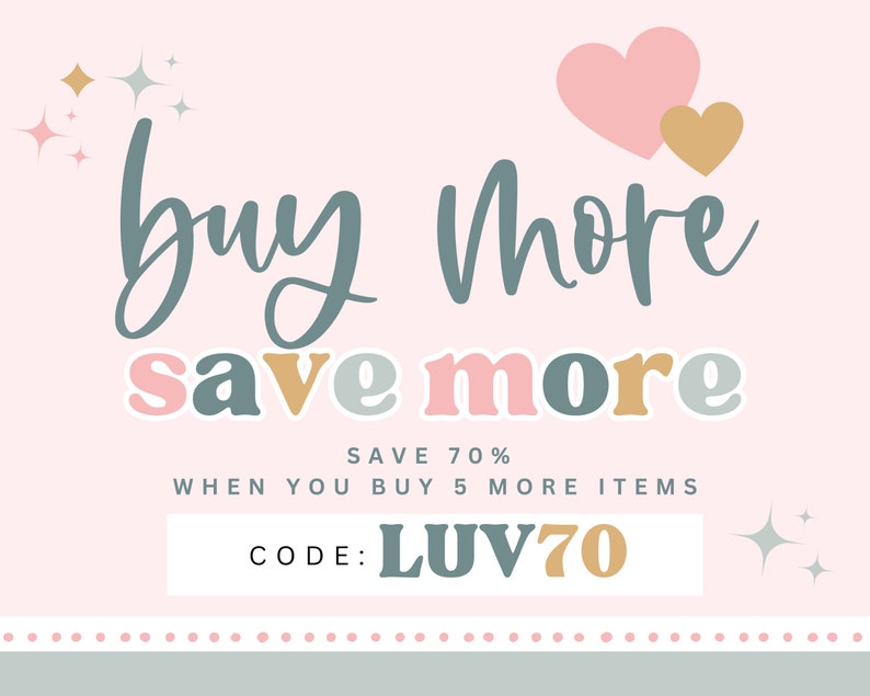 Pu&ograve; includere: Grafica rosa e blu con il testo "buy more save more" e il codice "LUV70" per uno sconto del 70% quando acquisti 5 articoli in pi&ugrave;.