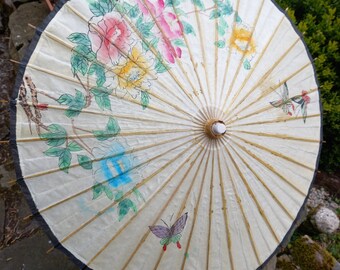 Vintage Chinese paper parasol