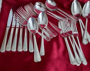 Vintage Insignia plate cutlery, monogrammed 'G'