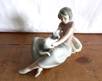 Nao Figur, Daisa 1981, Mädchen mit Katze, Lladro.