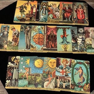 Carte de tarot et lectures intuitives - 15 minutes de lecture