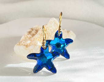 YAYAKO Orecchini A Granchio Tema Oceano In Acrilico: Stelle Marine, Conchiglie E Corallo - Regalo Estivo Per Amanti Della Spiaggia (Blu/Rosso)