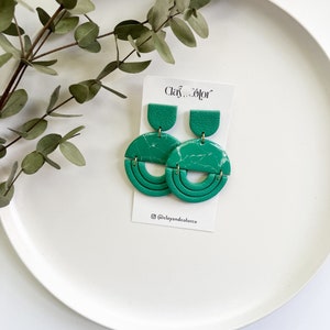 Emerald Green Jayda Dangles, Green Polymer Clay Jewelry, Spring Earrings, Modern Statement Earrings, Dangle Jewelry, Marble Earrings