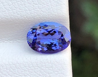 Natural Tanzanite , Loupe Clean , 1.30 Ct Weight , 8.04 × 5.89 MM Size , Oval Cut