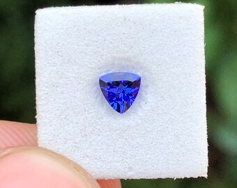 Natural Tanzanite , AAA+ Colour Trillion Shape , 0.25 Ct Weight , 4.10 × 4.07 MM Size , Loupe Clean