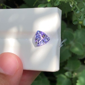 Natural Tanzanite trillion Periwinkle colour, 1.72 Ct Weight, 8.07 × 7.97 MM Size