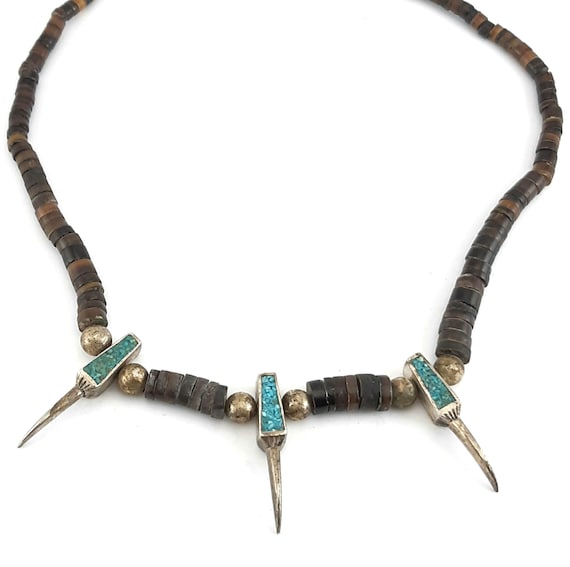 Offset Turquoise Bears!! Vintage Santo Domingo Sterling Silver Shell Necklace Offset Turquoise Bears!! Vintage Santo Domingo Sterling Silver Shell Necklace