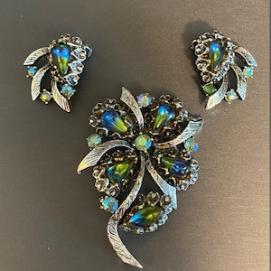 Blauw &Groen Givre Gegoten Glas met AB Strass Broche en Oorbellen Set - Ongesigneerde TORTOLANI?