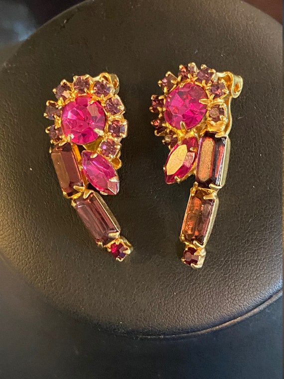 D&E Purple Baguette Pink Rivoli Earrings