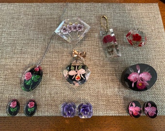 Mid Century Reverse Carved Lucite Flower Jewelry