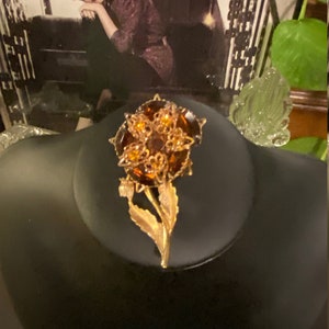 Vintage High End Rare Cut Rhinestone Dimensional Floral Brooch
