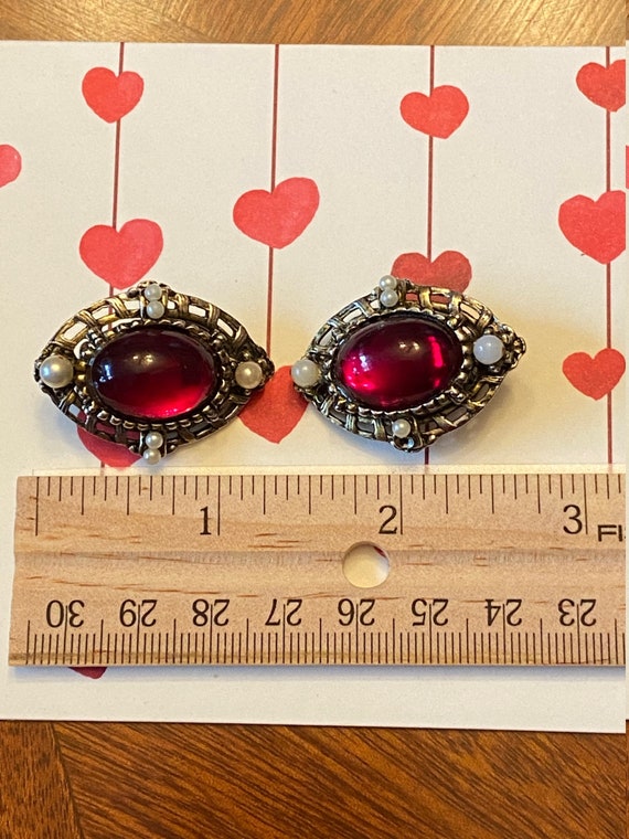 Vintage Victorian Style Red Cabochon Earrings - Etsy