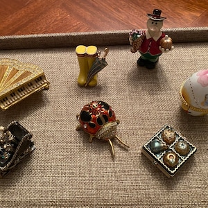 Blandade prydnadsaskar - Monet, DZ, Milton och Louis, Ben Bridge