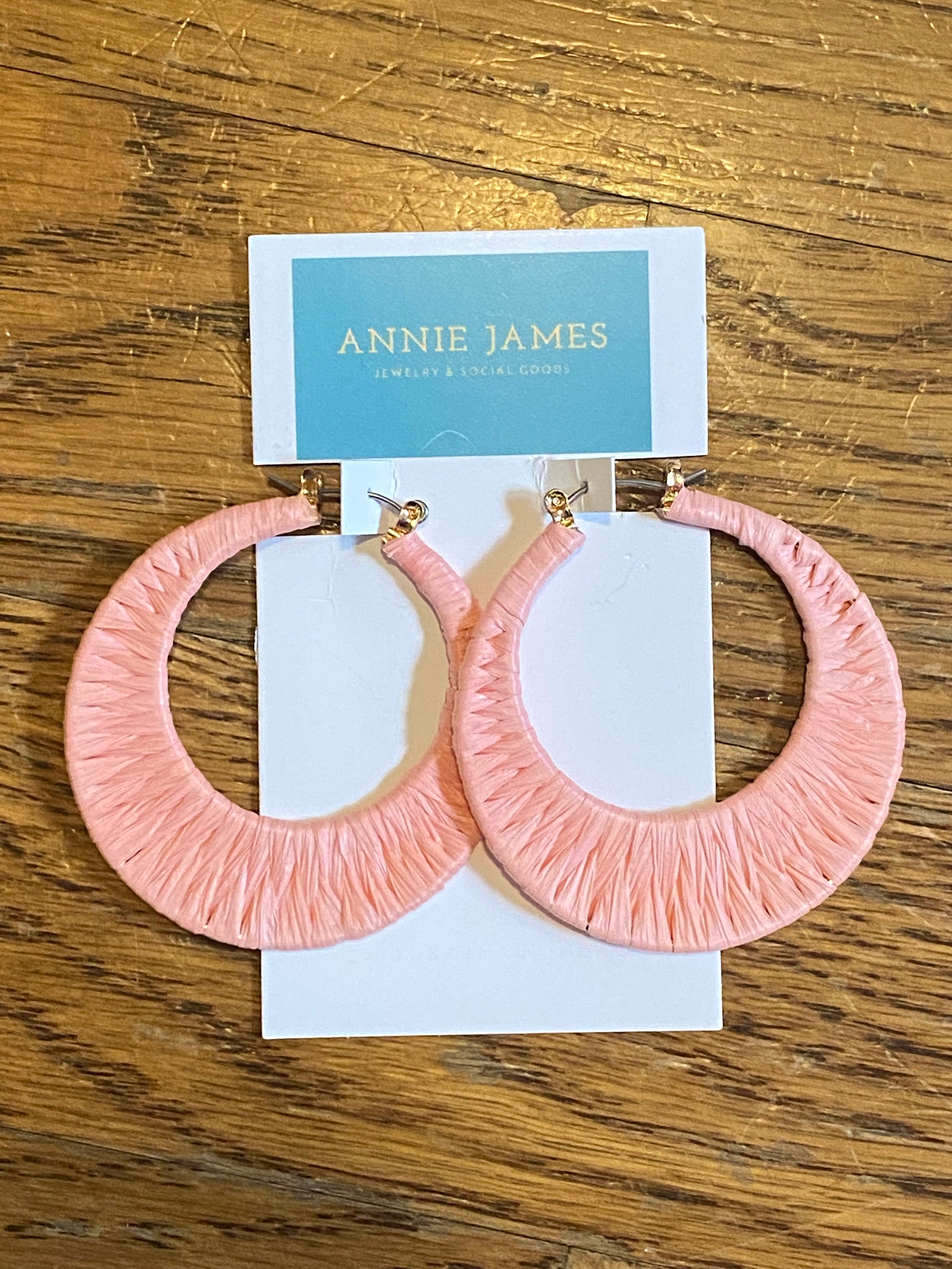 Pink raffia earrings sale
