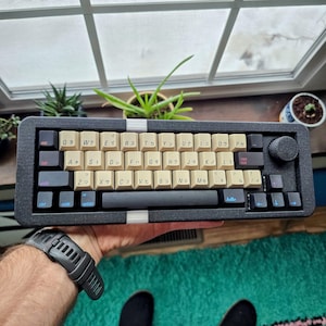 Lux 40% V2 Mechanical Keyboard