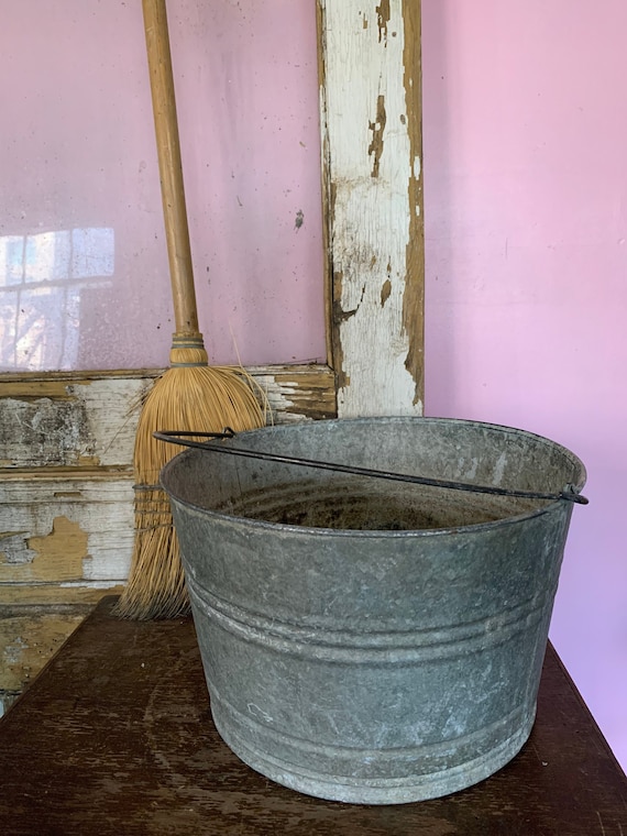 Vintage Bushel Basket Galvanized Metal Wash Tub Primitive Farm Etsy