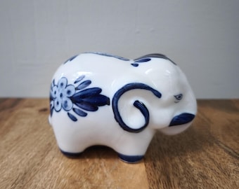 Oude Delfts blauwe olifant | VTG handbeschilderde olifant spaarpot  | Jaren zeventig